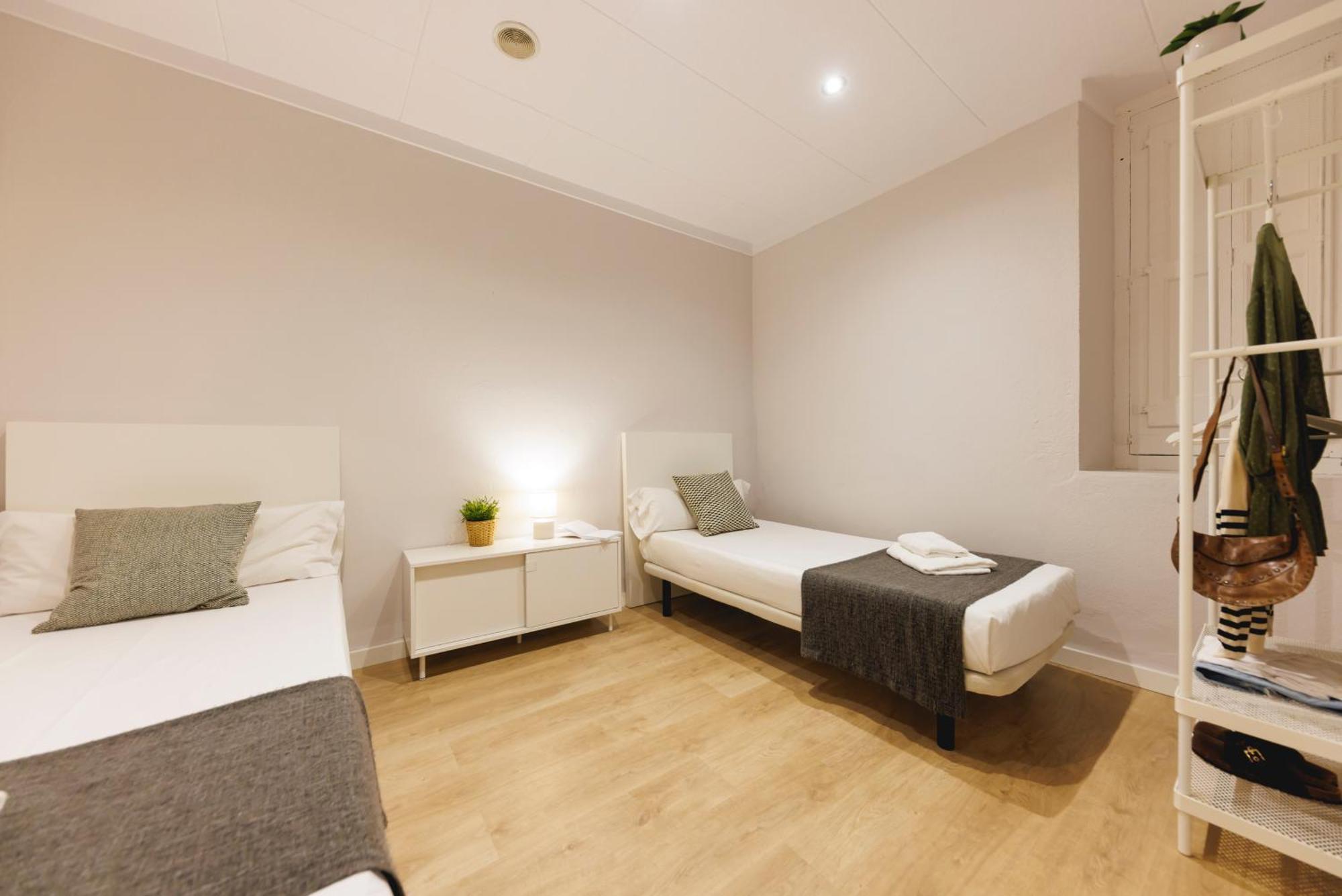 Bravissimo Apartaments Mora 4 خيرونا المظهر الخارجي الصورة