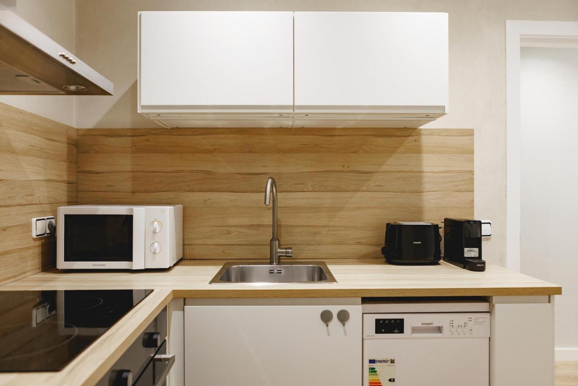 Bravissimo Apartaments Mora 4 خيرونا الغرفة الصورة